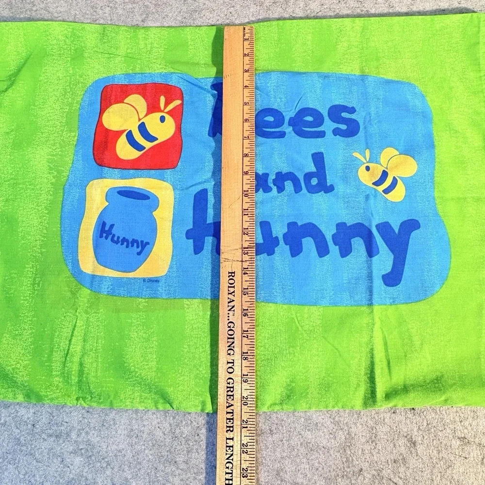 Vintage Winnie the Pooh Pillowcase Disney Standard Green Bees Hunny